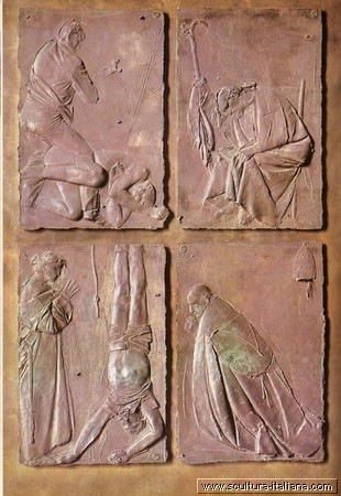 Particolare di una porta del Vaticano