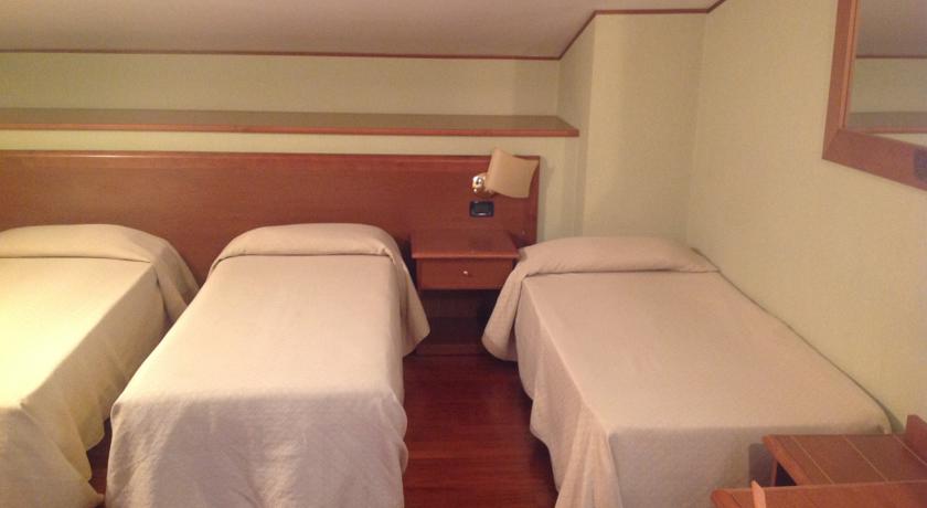 Camere Familiari in Hotel 3 Stelle a Tivoli