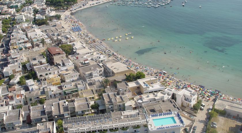 Hotel sulla Spiaggia di Torre Canne Salento 