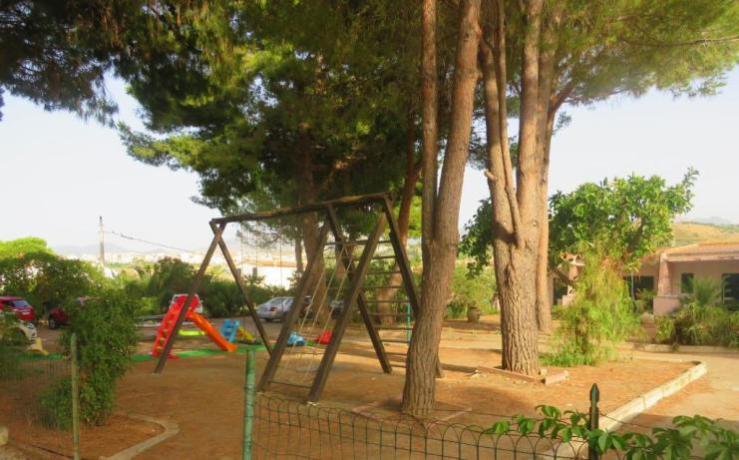 Parco giochi Residence 3 stelle Campo-Felice-di-Roccella Sicilia