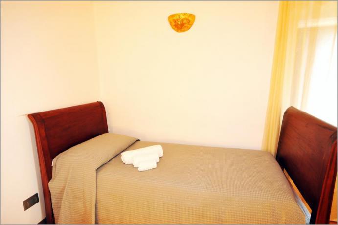 Hotel Alcamo, Sicilia, tripla 205 letto singolo 