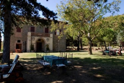 Parco con giardino attrezzato