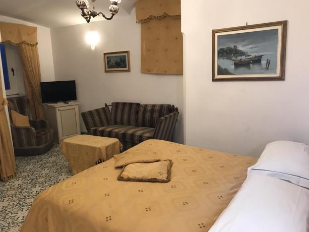 Romantica camera matrimoniale in Hotel costiera amalfitana 