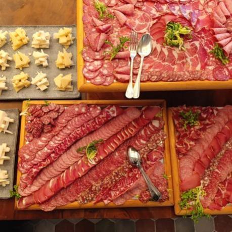 Ristorante tipico Umbro per gruppi a Norcia Cascia