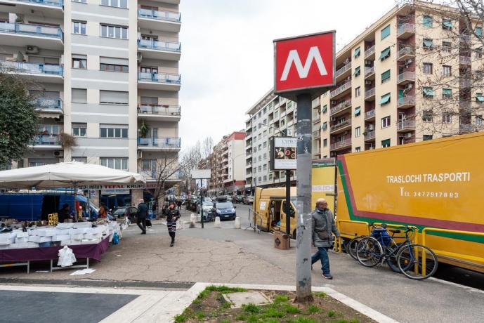 Appartamento a Roma vicino fermata Metro Cipro