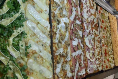 Pizzeria con pizza doppia a Cantalupo
