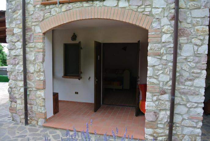 Camera B&B casale San Terenziano