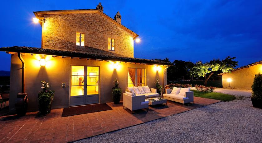 Salottino all'aperto relais in Umbria