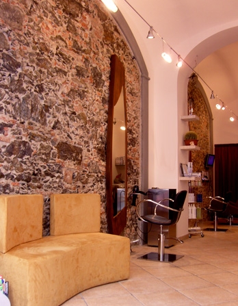 saloni per acconciature, arredamento barbiere