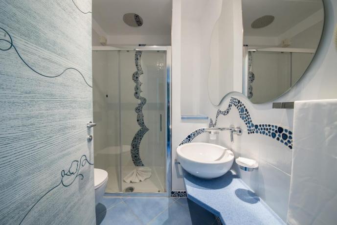 Bagno privato in camera Hotel Ischia 