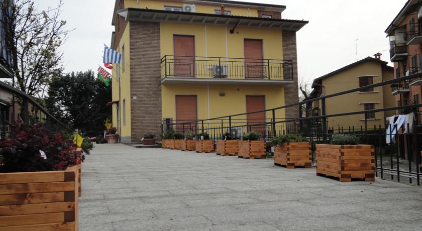 Camere economiche ingresso indipendente a Pavia