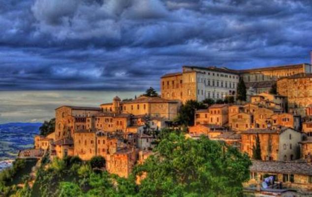 Panoramica Todi Umbria