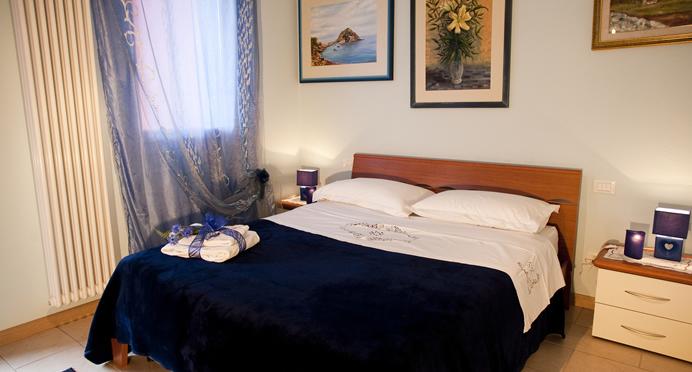 Appartamento Fiordaliso camera da letto