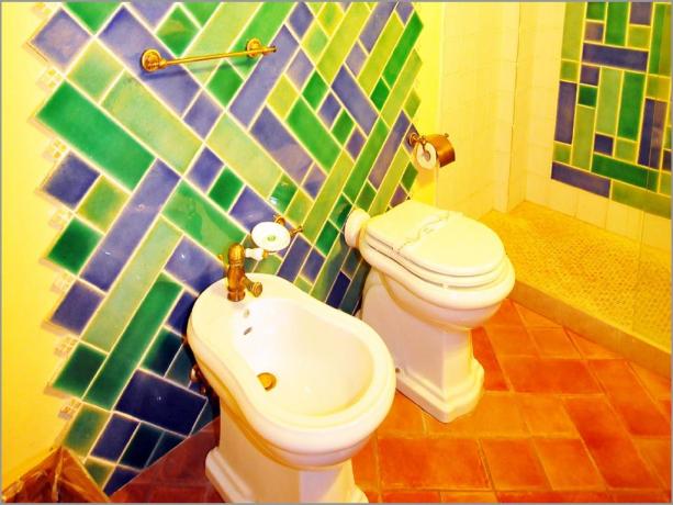 Albergo vicino Alcamo Marina, servizi privati con bidet 