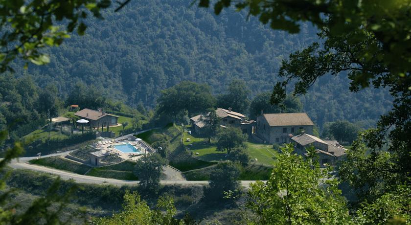 Last minute AGOSTO vicino Orvieto in oasi incontaminata tra bosco e campagna con maneggio e piscina 