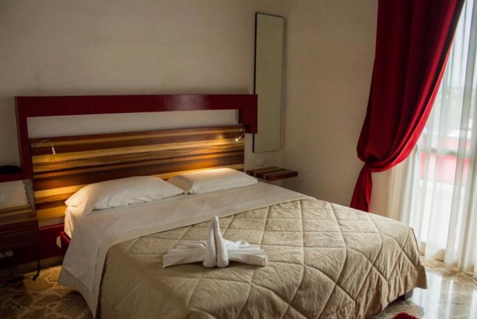 Camera matrimoniale hotel 3 stelle Trapani 