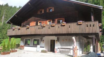 Hotel con sauna e bagno turco - Chalet a pochi passi da Cortina