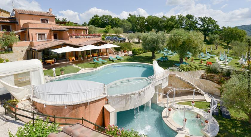 Vacanze rilassanti vicino alle Terme di Saturnia 