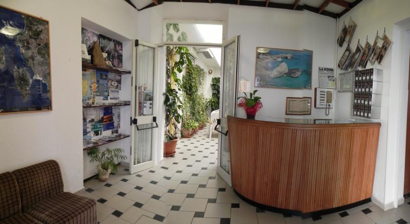 Confortevole Hotel 2 stelle