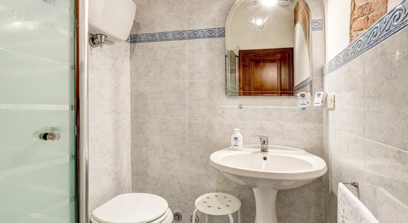 Bagno con Box doccia nell'appartamento in Agriturismo