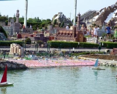 foto italia in miniatura, week end a rimini