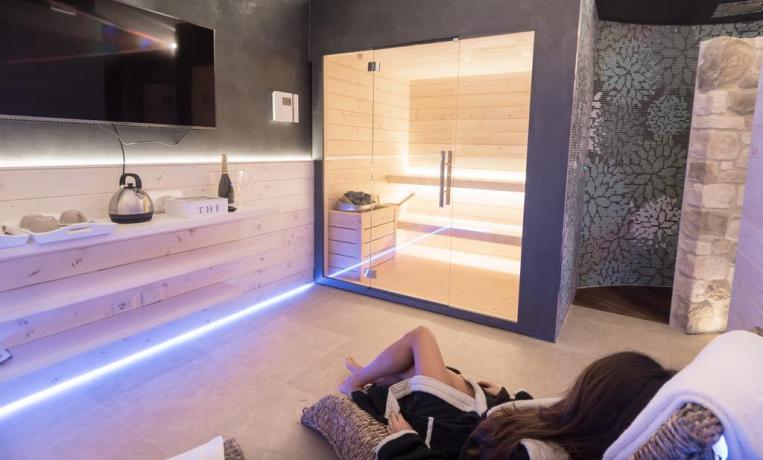 Sauna del Centro Benessere accesso esclusiva-coppia 