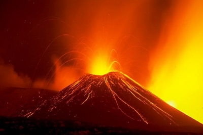albergo vicino l'Etna, il vulcano siciliano