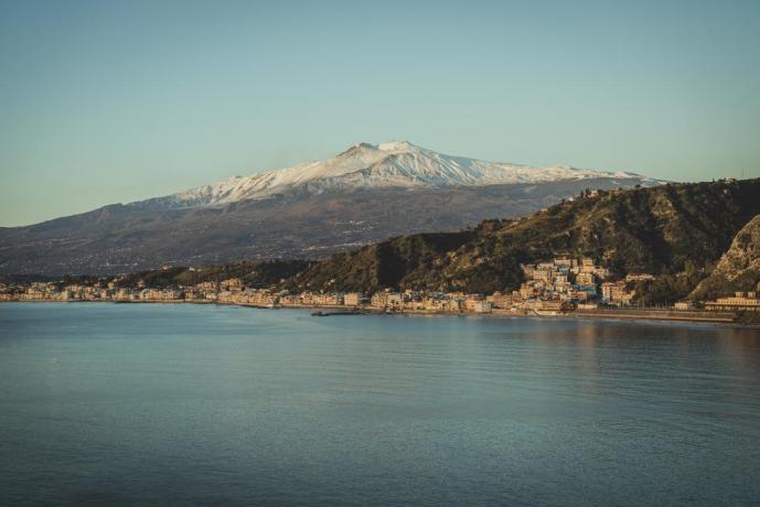 Residence a Villagonia con Vista Mare-Montagna