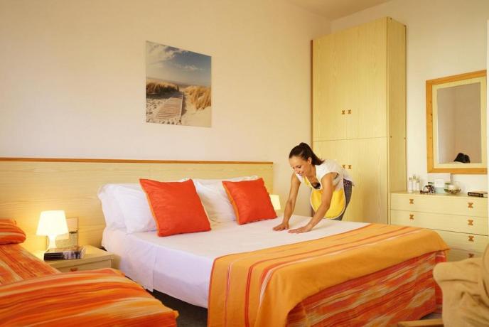Appartamenti-vacanza cambio-biancheria-pulizie Sellia-marina