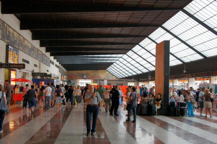 Camere vicinissime Stazione S.M. Novella Firenze