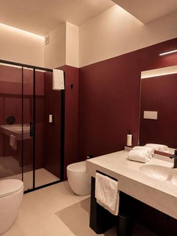 Hotel vicino Napoli Camere con bagno privato