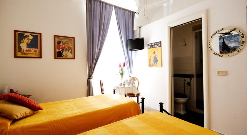 camera doppia con bagno e tv