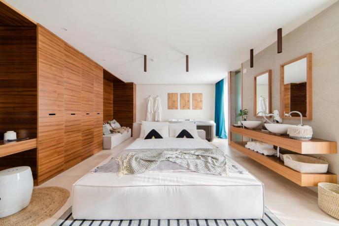 Luxury Suite con vasca idromassaggio hotel4stelle Baia-Domizia