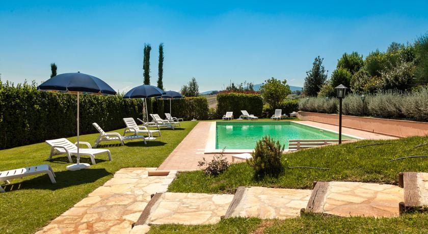 Villa con Piscina e Barbecue