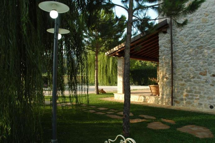 Agriturismo con Appartamento e giardino privato a Ferentillo 