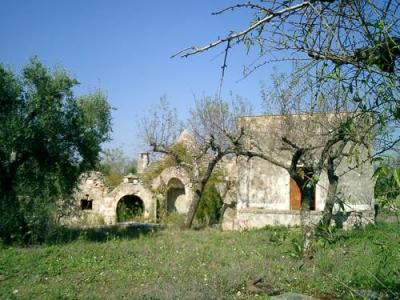 Rent your own Trulli holiday-house, Castellana