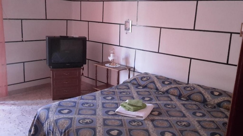 Zona notte in B&B con TV,terrazzo comune