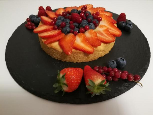 Torta di frutta tipica trentino alto adige 