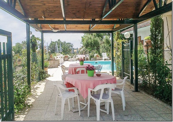 Residenza Podere casa-vacanze 7persone giardino piscina Magione-Perugia 