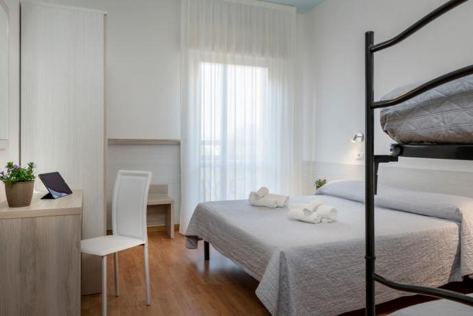 Camera standard per famiglie hotel 3stelle Igea-Marina