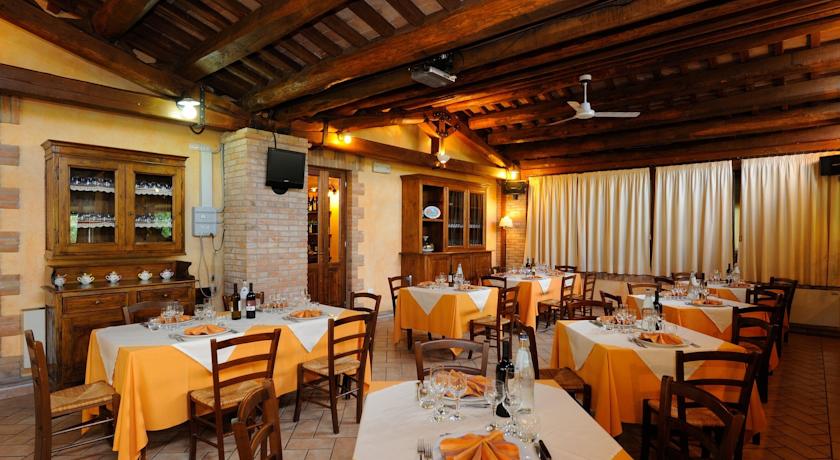 Ristorante interno tipico Umbro 