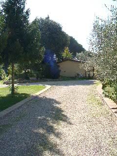 Baita con giardino attrezzato