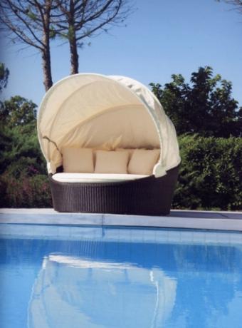 Sdraio comode per bordo piscina bambu