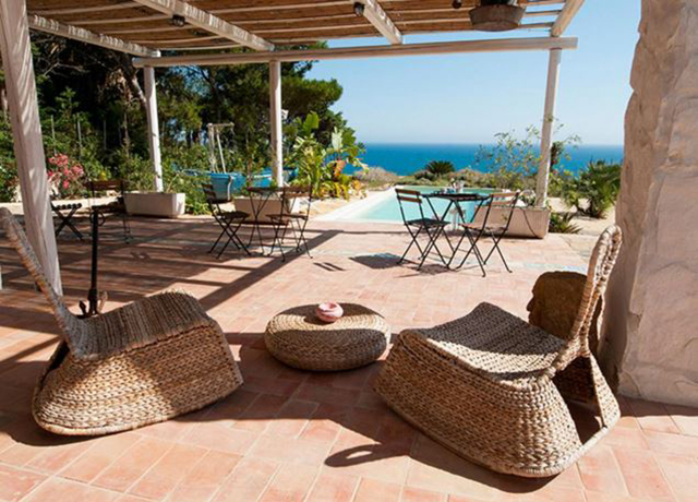 Casa fronte mare con Piscina a Selinunte 