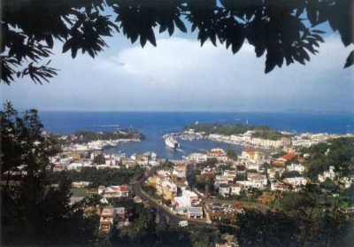 Il porto di Ischia