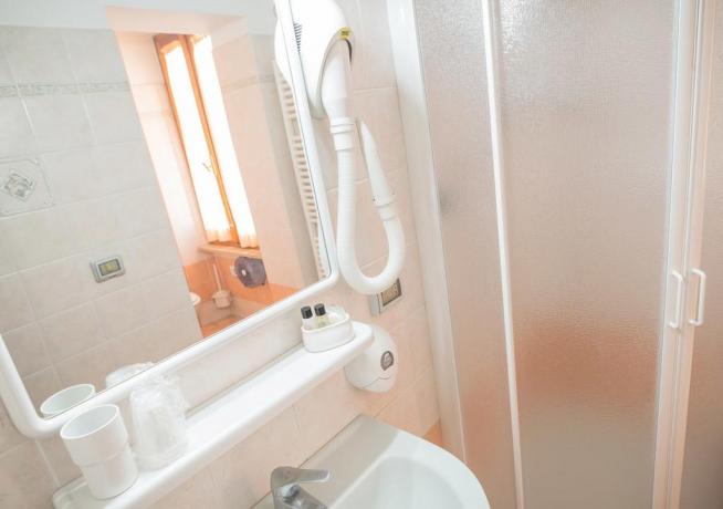 Bagno privato Affittacamere vicino stazione di Assisi