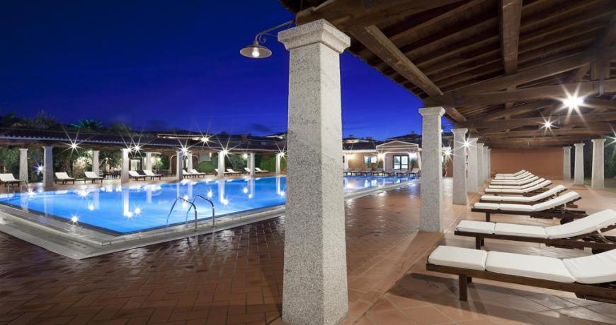 Resort**** con Piscina a Orosei in Sardegna