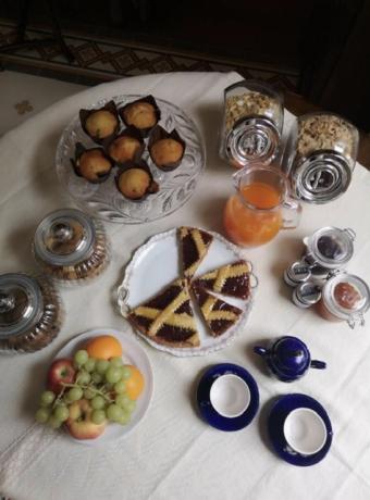 B&B Fano con colazione e piscina