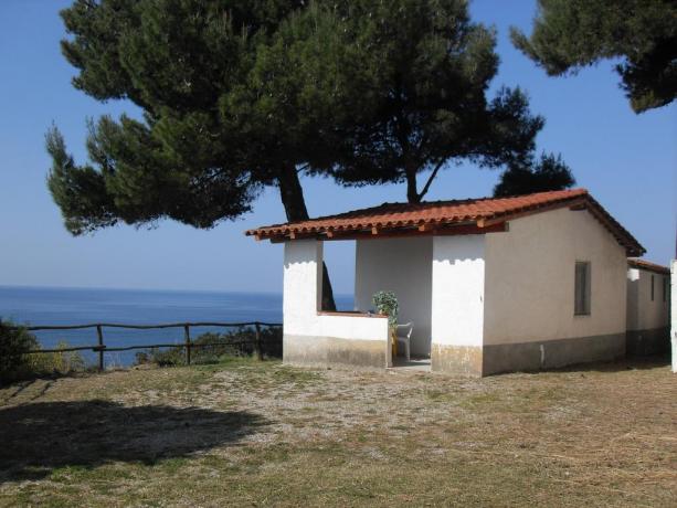 bungalow in Villaggio con accesso diretto al mare 