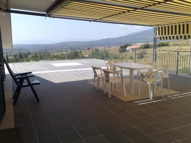 Offerte WEEKEND camere e colazione in Calabria, B&B con piscina, terrazzo coperto. con Bonus Vacanze Accettato